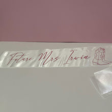 Load image into Gallery viewer, Personalised Sashes