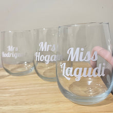 Load image into Gallery viewer, Personalised Stemless Wine Glass - Pick up/local delivery only