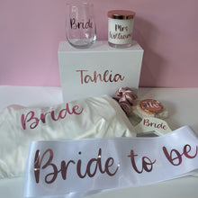 Load image into Gallery viewer, Bride to Be Gift Box