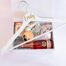 Load image into Gallery viewer, Bride to Be Gift Box