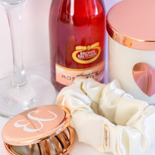 Load image into Gallery viewer, Bride to Be Gift Box