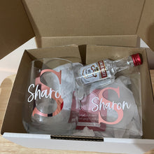 Load image into Gallery viewer, Secret Santa Gift Box