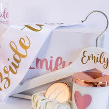 Load image into Gallery viewer, Bride to Be Gift Box