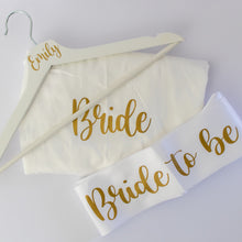 Load image into Gallery viewer, Bride to Be Gift Box